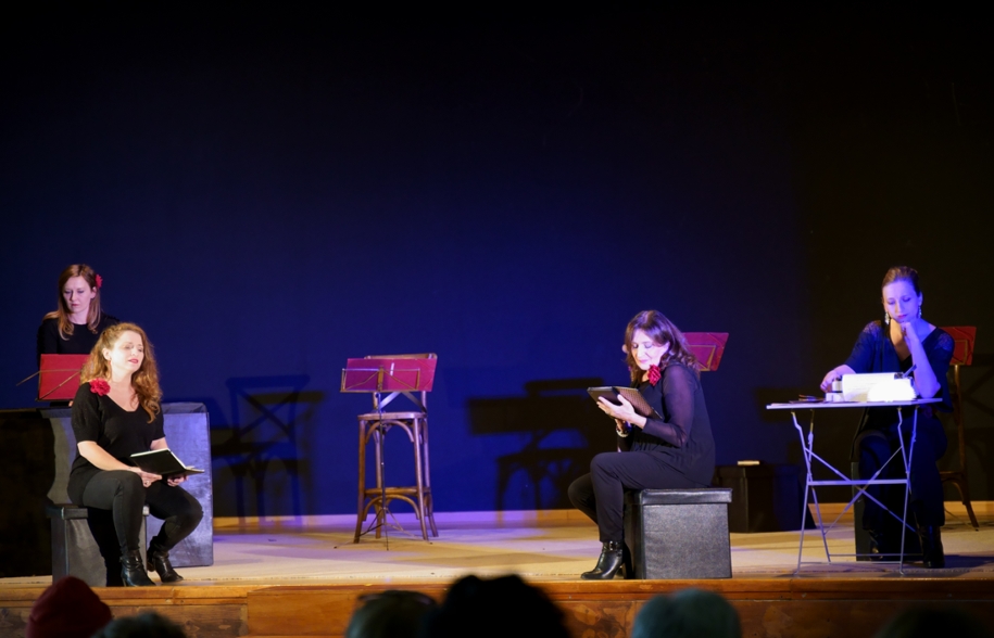 à la Maison de la Culture de Sainte Gemme Moronval (28)