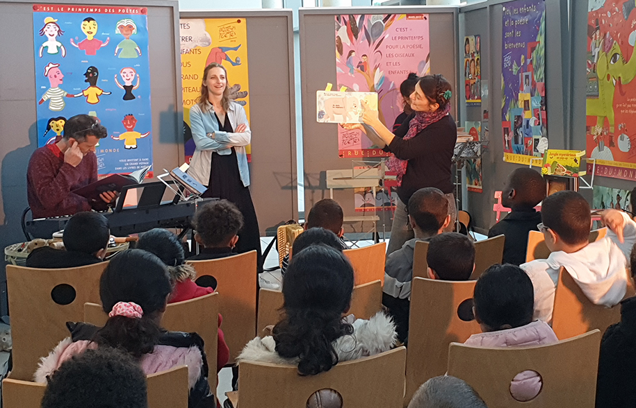 à la Salle de l'AGORA de Vernouillet (28)