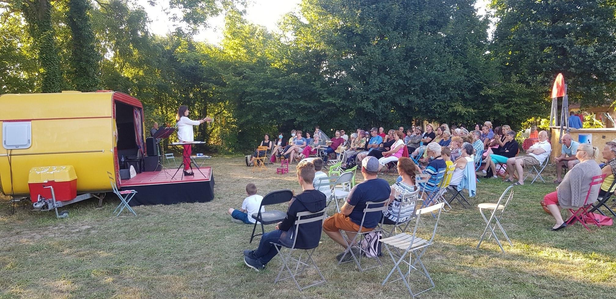 au Champ des Piafs de Charbonnières (28)