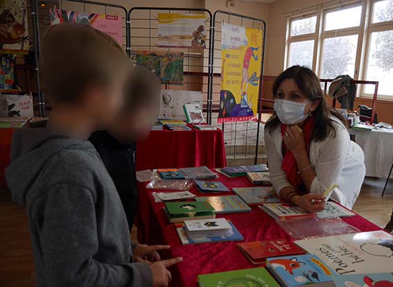à la Salle des Fêtes de Saint Piat (28)