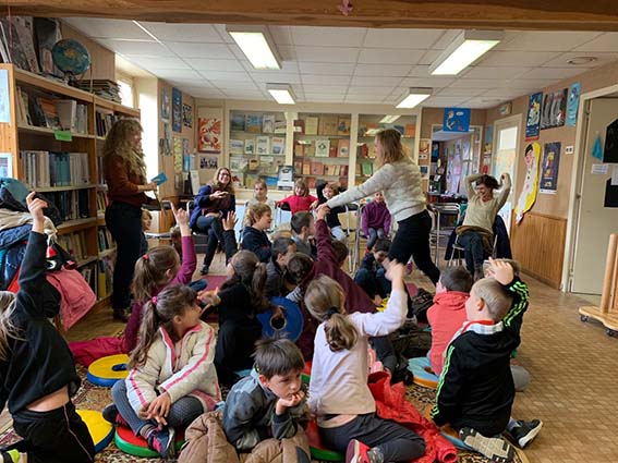 à la salle des Fêtes de Saint Piat (28130)