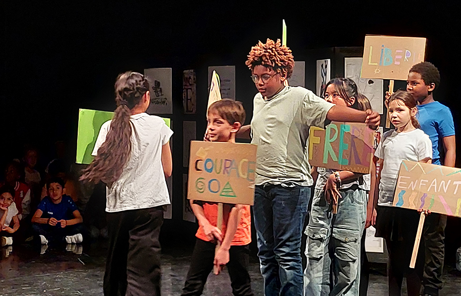 à la Salle Doussineau de Chartres (28)